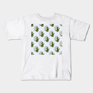 camo snowman christmas Kids T-Shirt